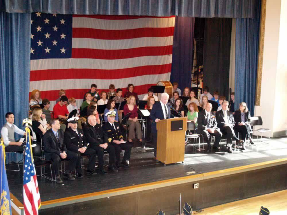 Moderator Thomas ODonnell introduces Bruce Rabuffo
